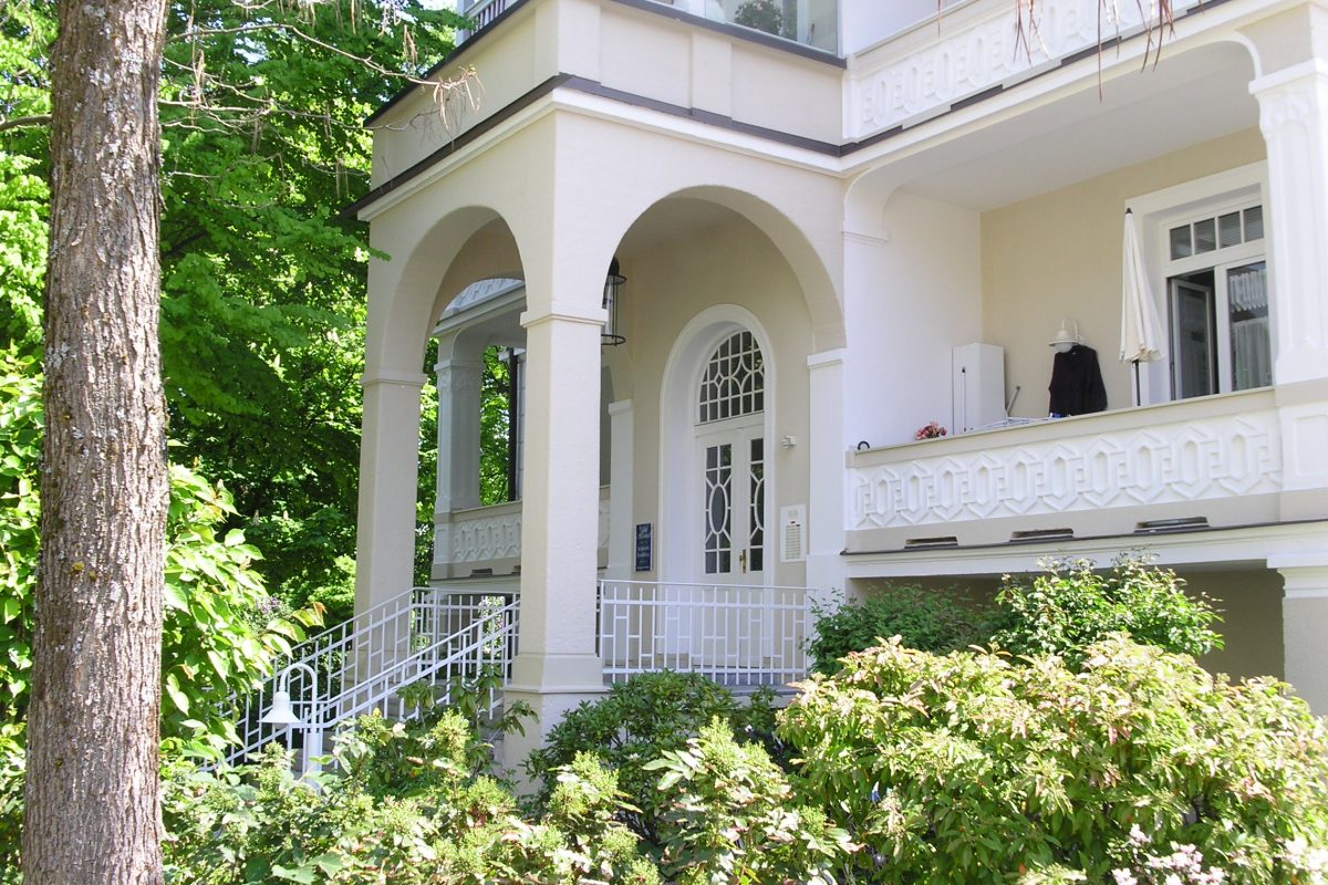 Eingang Villa Mirabell